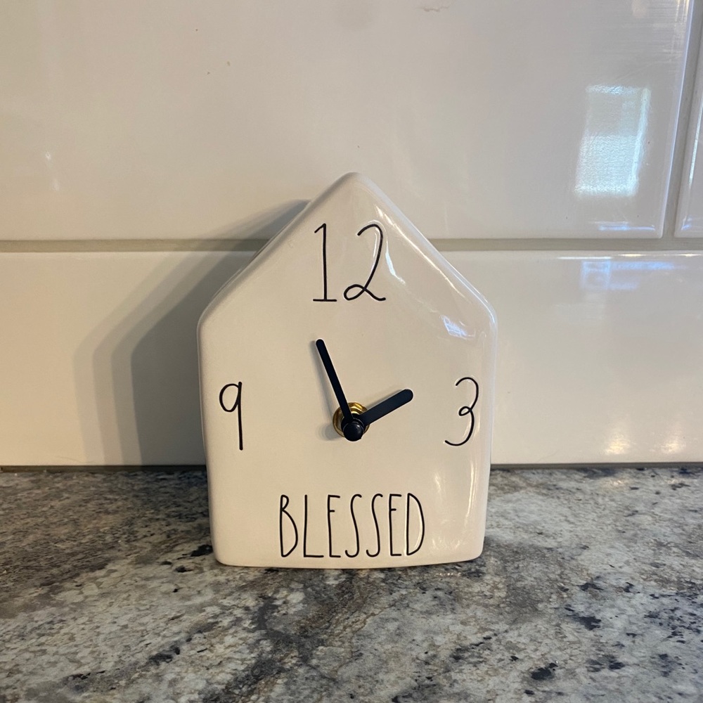 Rae Dunn clock
